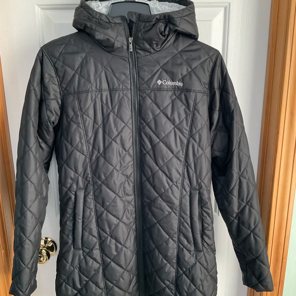 Columbia women’s Copper Crest Hooded Jacket. Size M. EUC.